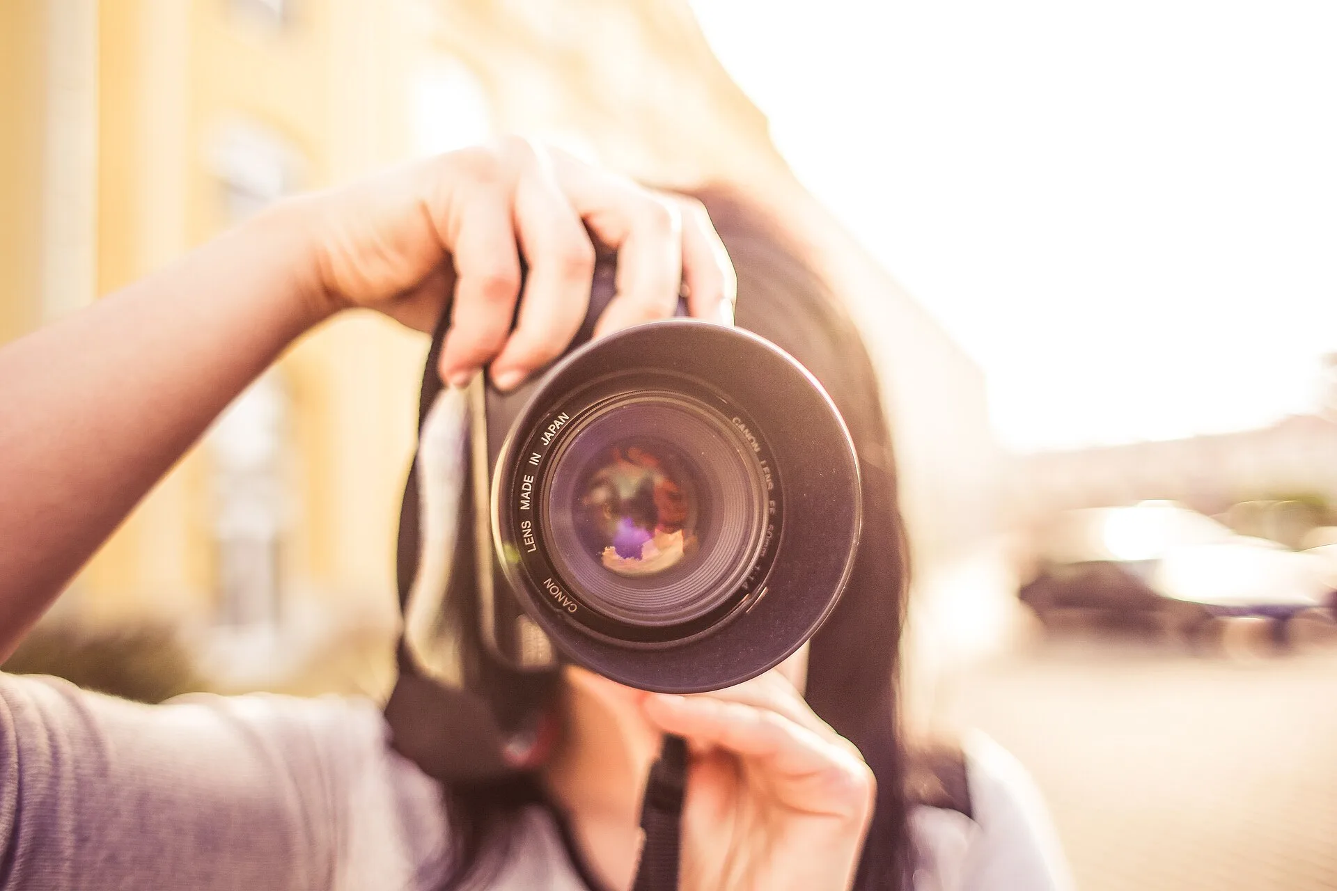 Photographer with camera. How a photography business keeps service quality honest for first-year owners